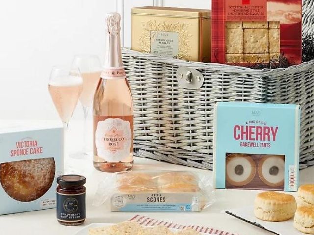 Win an M&S afternoon tea hamper - Great Yoga Tips